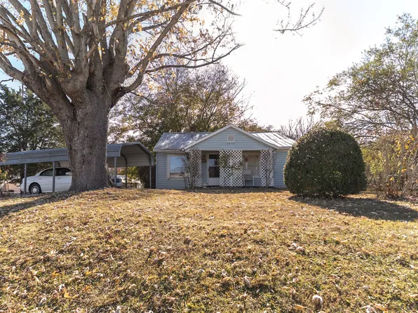 103 Henson Ln, Erwin, TN 37650