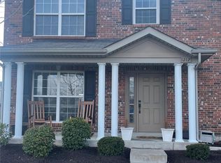 1217 Ridgeway Dr, Lake Saint Louis, MO 63367