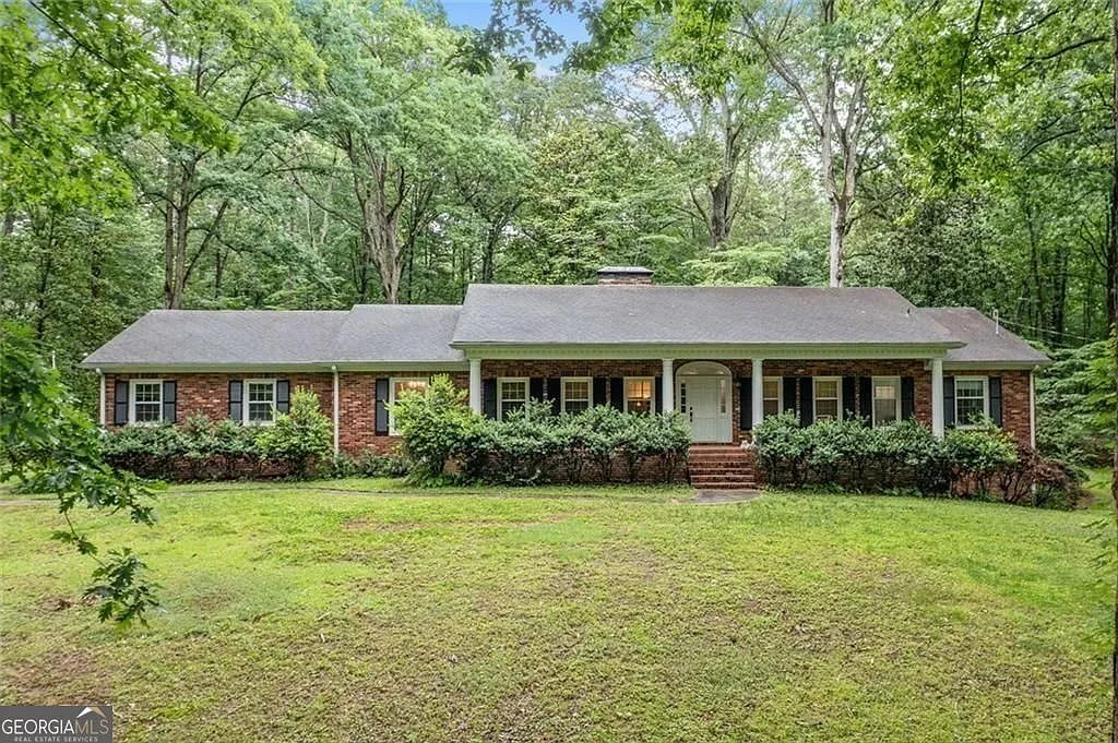 286 Hilton Way photo 1