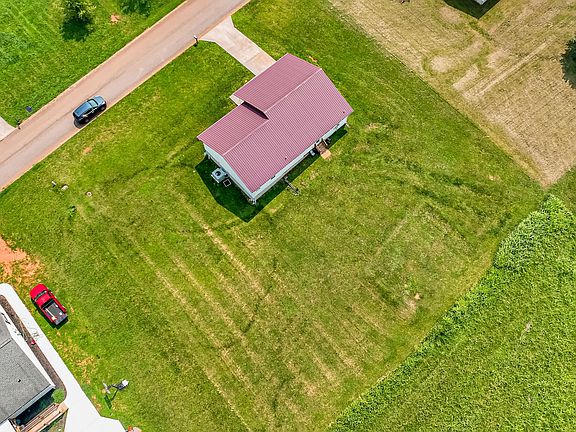 5th image of 112 Twelve Oaks Dr