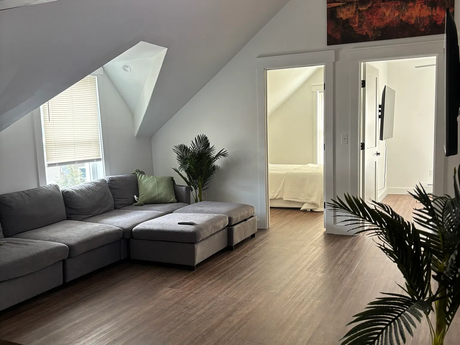 3 bed, 1600 sqft, $2,750 — Photo 3