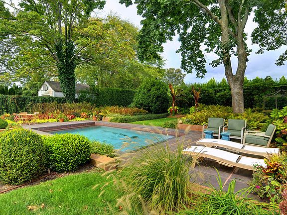 4th image of 112 Halsey Ln
