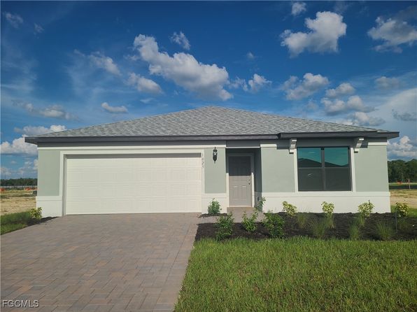 1023 Caloosa Breeze Dr