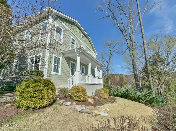 453 S Greensboro Street, Carrboro, NC 27510