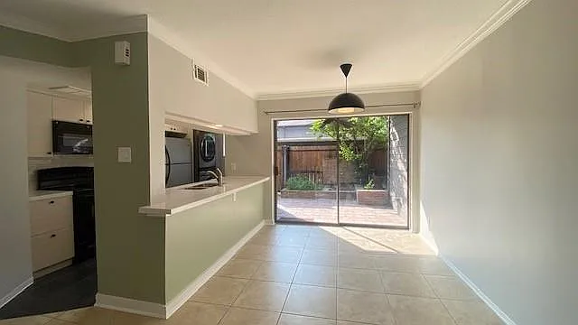2601 S Braeswood Blvd #403 — Photo 3