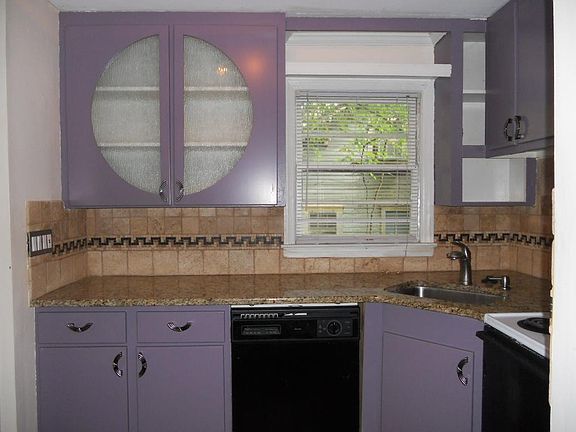 Kitchen w/ Art Deco Cabinets