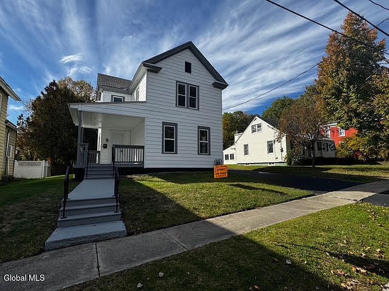 2nd image of 55 Mechanic Street