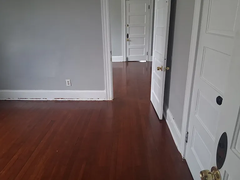 138 Fairview St #1 — Photo 3