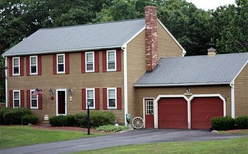 2nd image of 10 Wellfleet Dr