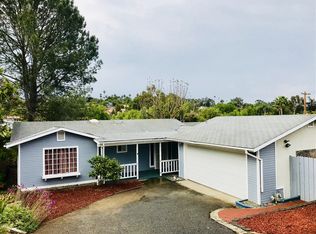 532 Beaumont Dr, Vista, CA 92084