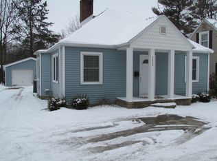 3822 Oakland Dr, Kalamazoo, MI 49008
