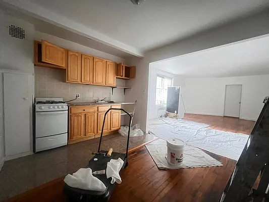 Rented by Queens Apartments Realty LLC | media 1