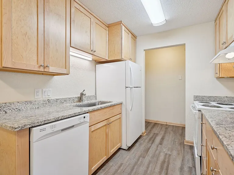 Park Place Apartments in Burnsville — Photo 14
