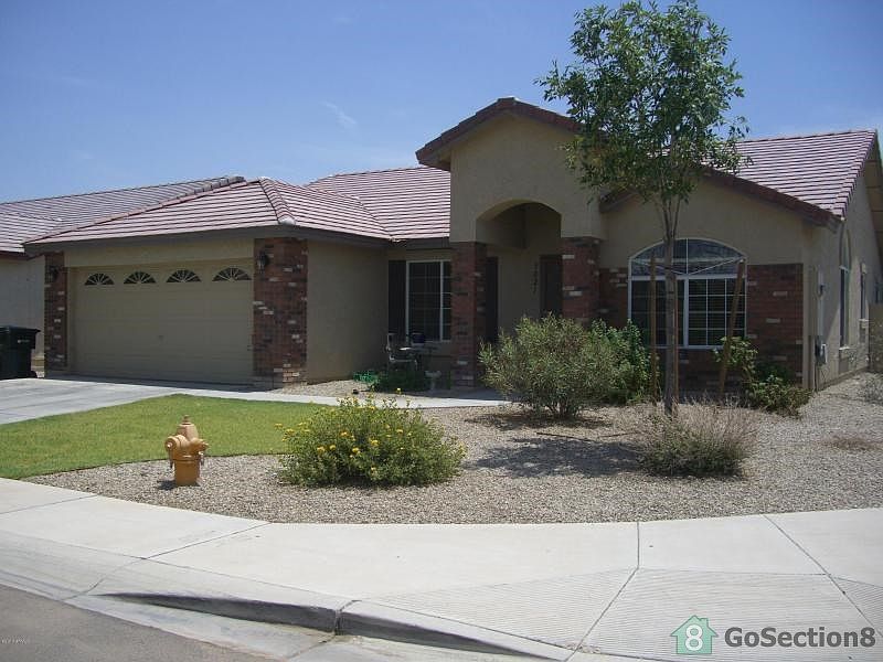 2nd image of 3021 W Pecan Rd