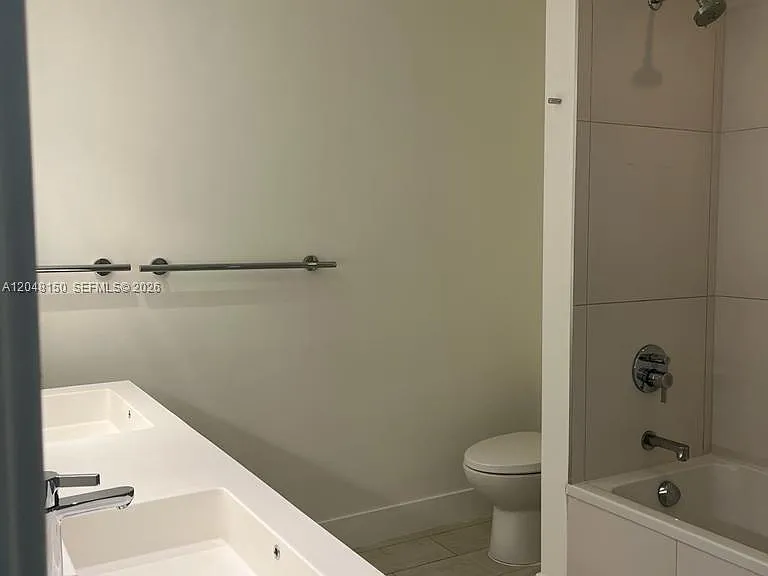 2000 Metropica Way #1602 — Photo 30