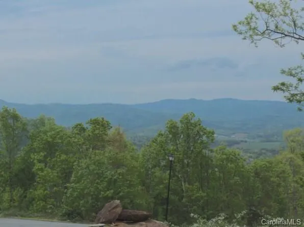 900 Summit Pkwy, Bostic, NC 28018