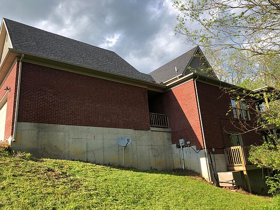 4th image of 15 Boston Branch Ct