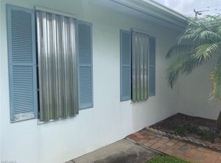 1372 Morningside Dr, Naples, FL 34103