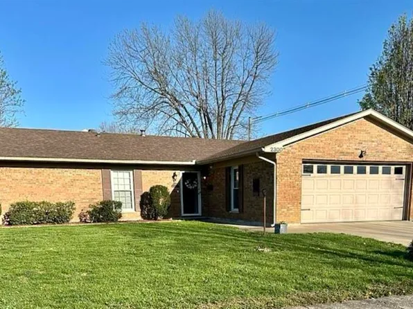 2300 Count Turf Dr, Owensboro, KY 42301