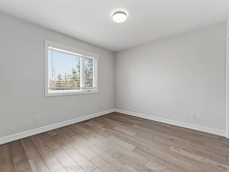 2676 Ayers Ave — Photo 15