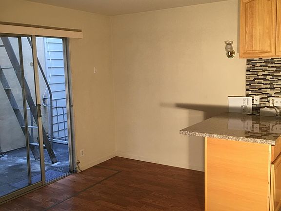 3rd image of 2749 McAllister St