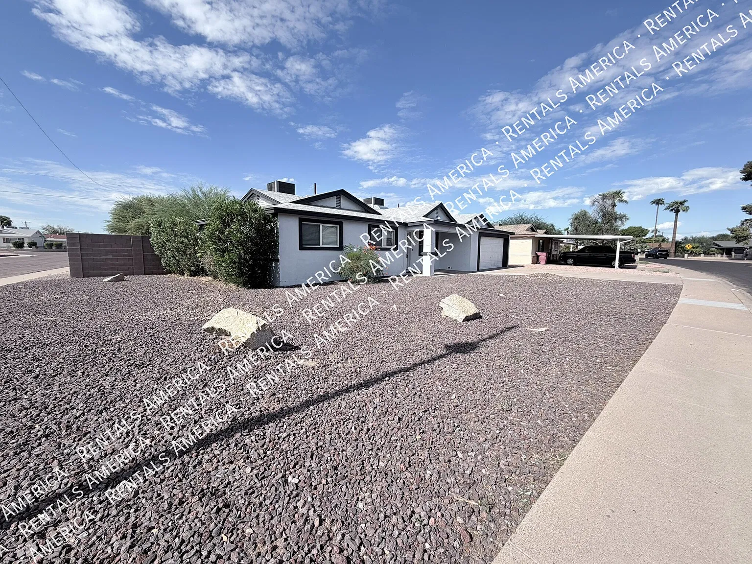 Spacious 2 Master Bedrooms- Scottsdale 4 bedroom 3 baths — Photo 2