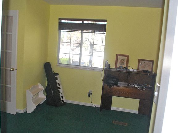 Office/Den/Formal Dining across from Living Room at entry