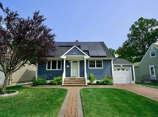 131 Hickory Rd, Union, NJ 07083