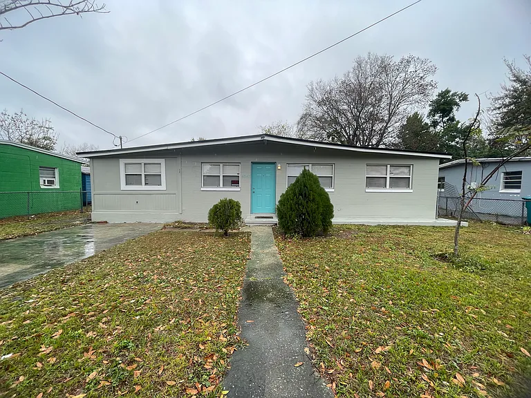 4047 Ferrow St — Photo 15