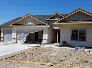 3931 Windgate St, Medford, OR 97504