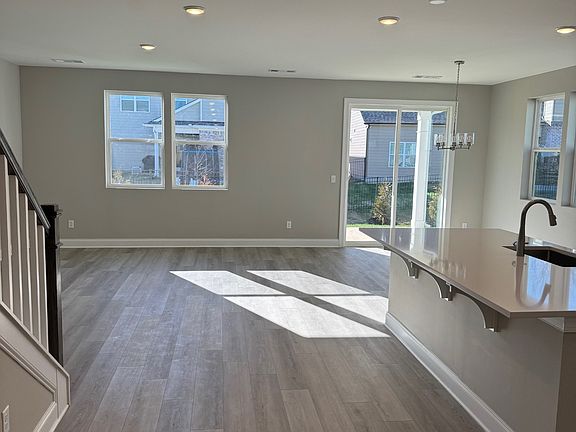 4th image of 1476 Ovaldale Drive Danali Lot 398