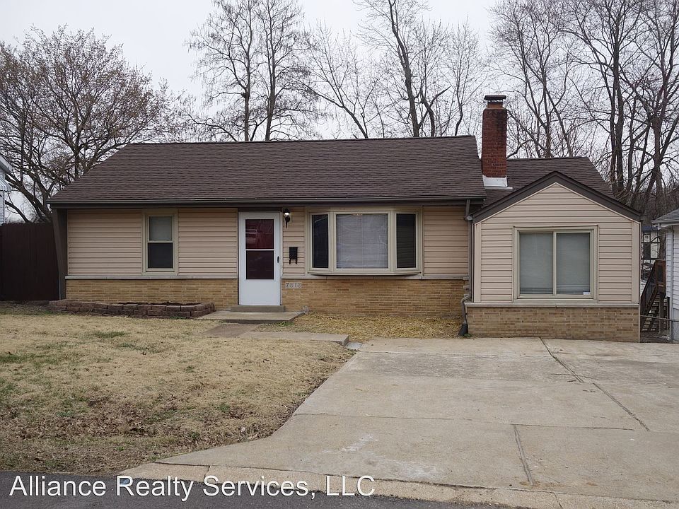 1st image of 7818 Clevedon St