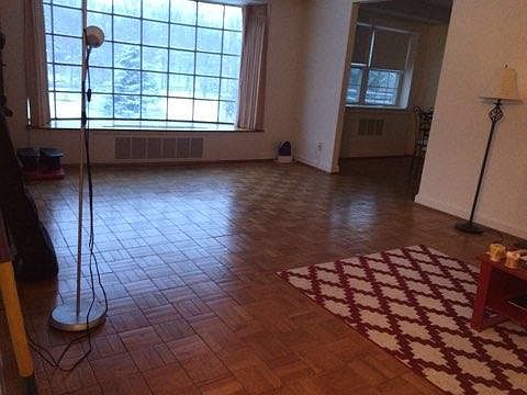 Living Room with window