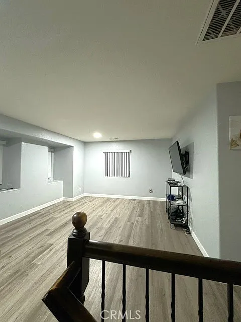 4 bed, 2.5 bath, 2541 sqft, $3,600 — Photo 3