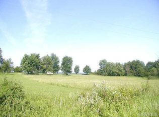 10575 E County Line Tower Rd, Freedom, NY 14065