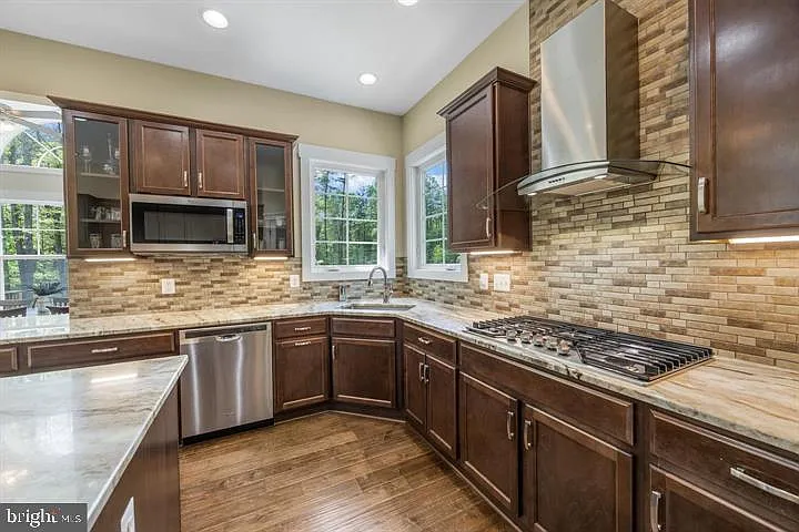 109 Seth Dr — Photo 16