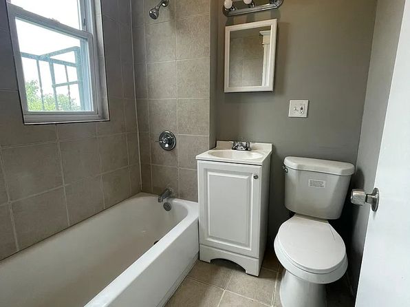 167 Clendenny Ave APT 3