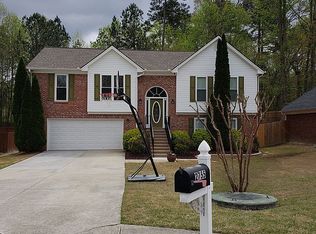 2755 Freemans Walk Dr, Dacula, GA 30019