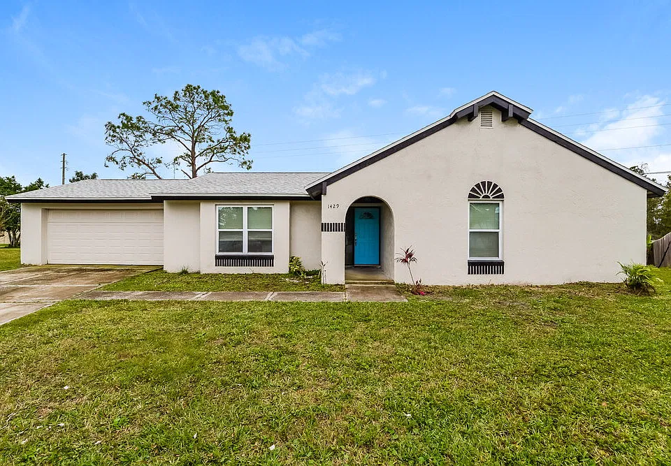 1429 Madrid Way