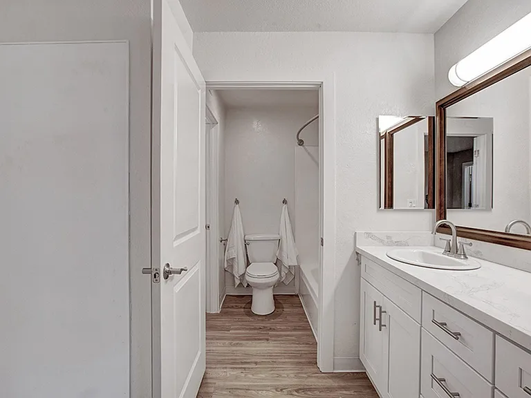 57 Cadillac Dr #10 — Photo 8