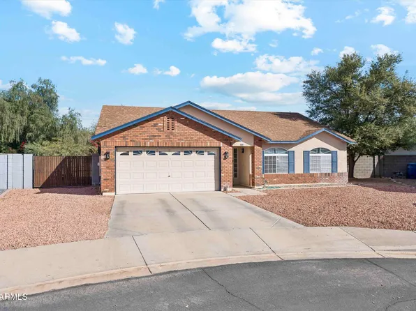 535 N BAILEY Circle, Mesa, AZ 85207