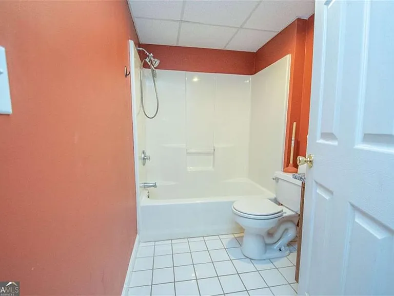 116 Sagamore Ln — Photo 13