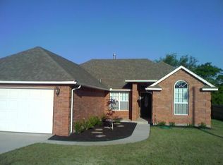 4413 Katie Rdg, Moore, OK 73160