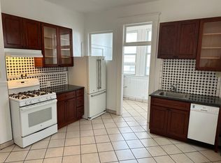 1966 Lombard St, San Francisco, CA 94123