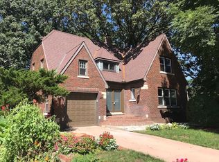 223 N Kickapoo Ter, Peoria, IL 61604