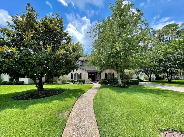 16223 Southampton Dr, Spring, TX 77379