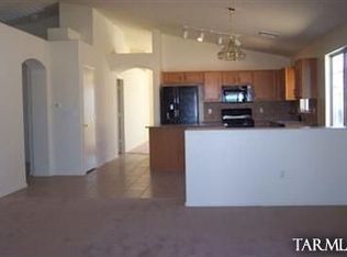 7174 S Redwater Dr, Tucson, AZ 85757