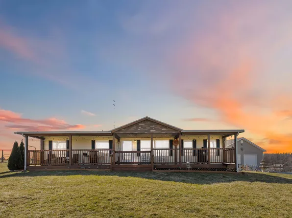 4913 Bloomfield Rd, Bardstown, KY 40004