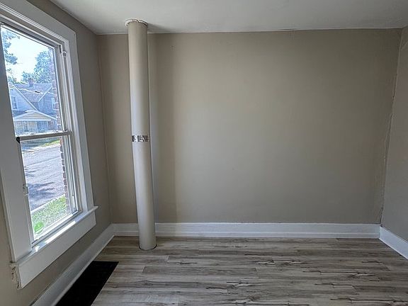 4th image of 1402 3rd St