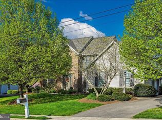 1826 Windy Hill Rd, Lancaster, PA 17602